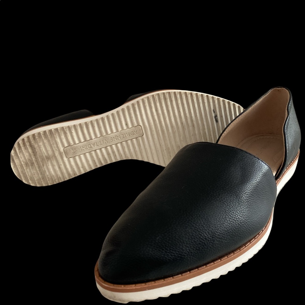 Size 8.5 sporty flats.